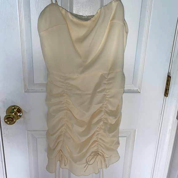 Lucy In the Sky Homecoming Dress White - Picture 2 of 4